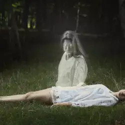 Жена записа глас на призрак, посетил я, докато спи