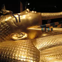 Учени откриха защо мумията на Тутанкамон е с ерекция
