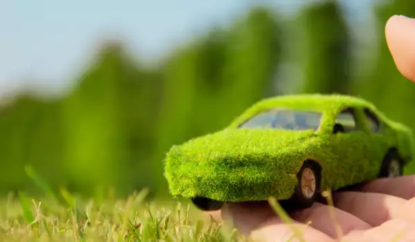 Зелена кола