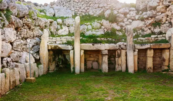 Неразгаданите мистерии на остров Малта