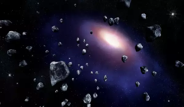 Теорията за белите дупки и още странни твърдения на учените