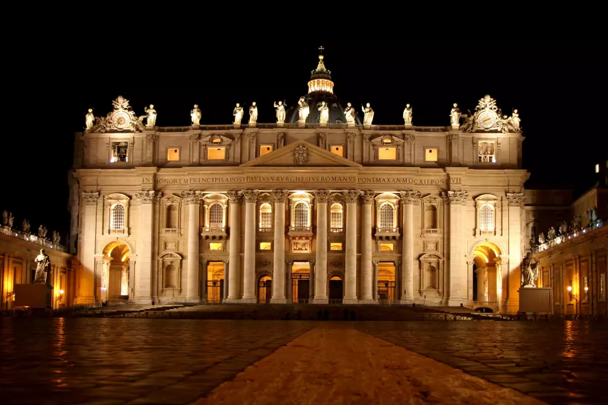 Тайните Архиви на Ватикана