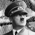 Хитлер си докарал наркозависимост заради комплекси