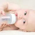 Бебе на майка ми