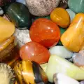 Слънчев камък - мистични свойства и влияние
