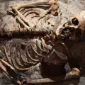 Изкопаха останки на вампир край Враца
