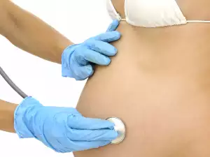 Земни жени износват деца на извънземни?