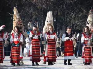 Народните поверия и традиции по Поганите дни след Коледа