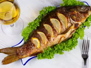 На Никулден костите от шарана пазят от уроки