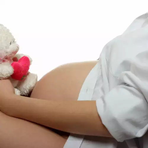 Сънувам, че съм бременна