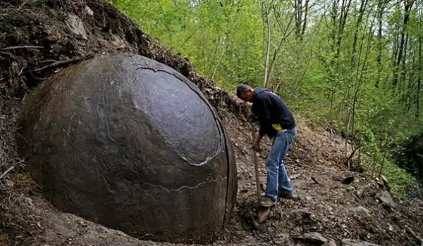 Камък в Босна