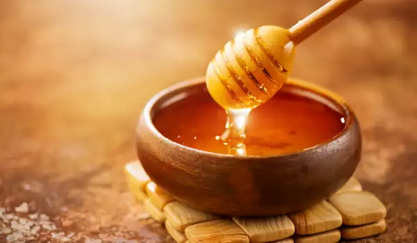 Магия с мед за здраве и късмет