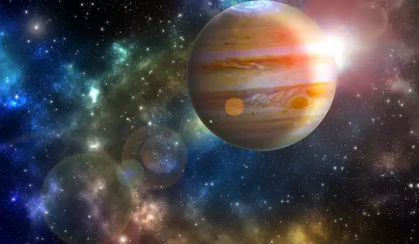 Уникална Коледна звезда на 21.12. - Юпитер и Сатурн се сливат