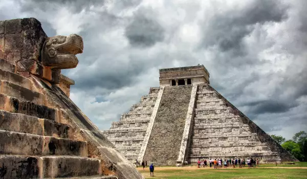 При ацтеките най-главното божество е било това на сънищата