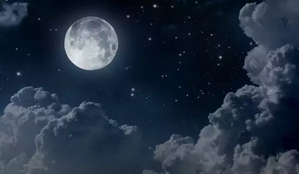 Вълча луна