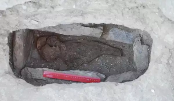 Древна мумия на новородено бебе стъписа учени
