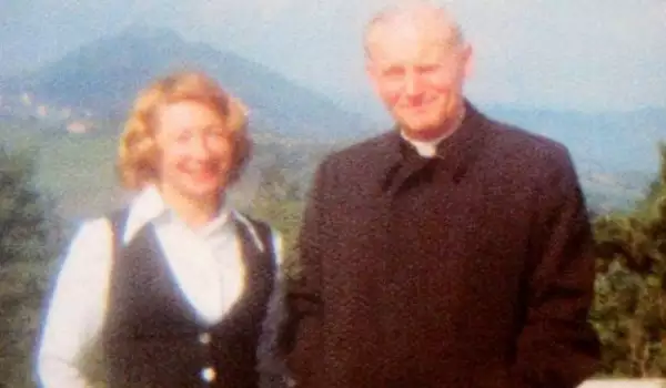 Папа Йоан Павел II е имал тайна връзка с омъжена жена