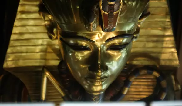 Момчето-фараон Тутанкамон разкри още от тайните си