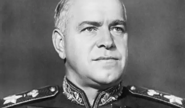 Кой е генерал Жуков?